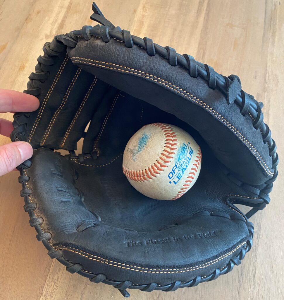 baseball gloves padding