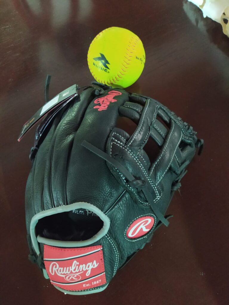 Tips for keeping your flared baseball glove in good condition