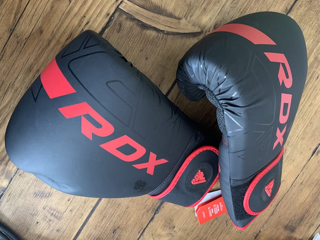 how to dry boxing gloves