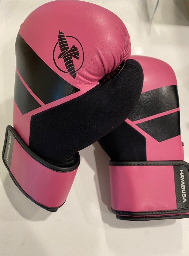 pros and cons of using padded boxing gloves